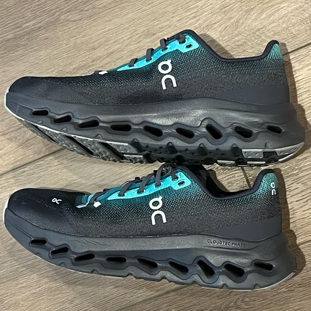 On Cloudtilt Men's Size 8.5 Casual Running Shoes in Aqua/Iron Athletic - Picture 3 of 13